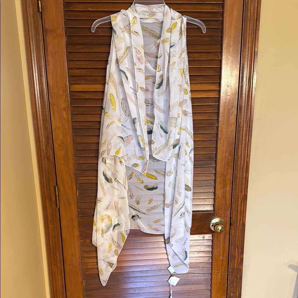 Chic Floral Sleeveless Drape Vest